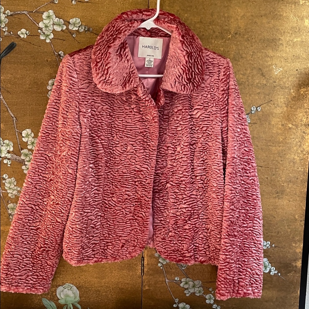 HAROLD’s Faux Fur Jacket with Hidden button closure down front. Like new - Picture 1 of 9